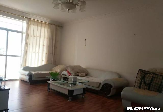 市中心繁华地段新天地旁鸿运花园小区精装修三室带全套家具家电租 - 房屋出租 - 房屋租售 - 红河分类信息 - 红河28生活网 honghe.28life.com