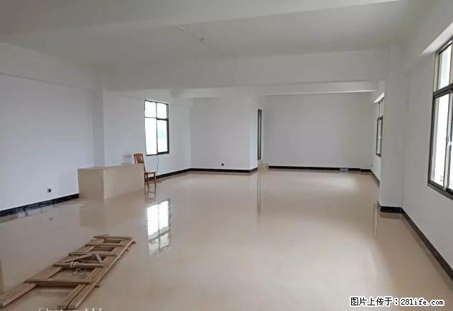 学海路上120平米 可做培训基地或者办公室场地很宽阔带大露台 - 房屋出租 - 房屋租售 - 红河分类信息 - 红河28生活网 honghe.28life.com