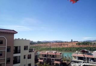 好房子！可以先租五个月！精装修！看得见青山湖！ - 红河28生活网 honghe.28life.com