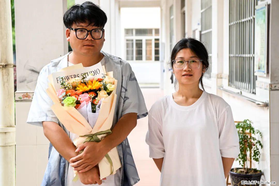 全网追的“扁担女孩”，找了一份暑假工，时薪12元 - 红河生活资讯 - 红河28生活网 honghe.28life.com